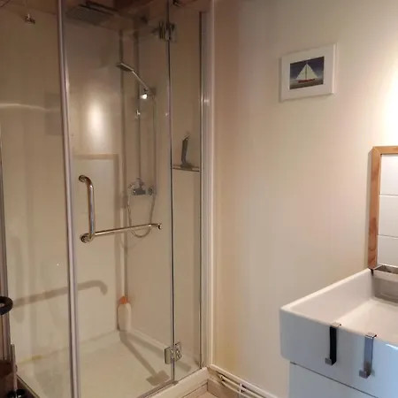 Duplex L'ecole Buissonniere Oda ve Kahvaltı *