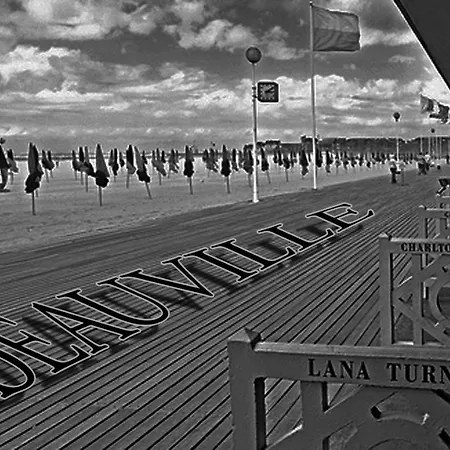 Duplex L'ecole Buissonniere Panzió 3*