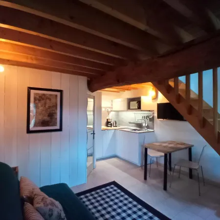 Bed & Breakfast Duplex L'ecole Buissonniere *