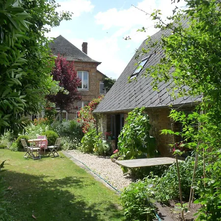 Duplex L'ecole Buissonniere 住宿加早餐酒店 Trouville-la-Haule