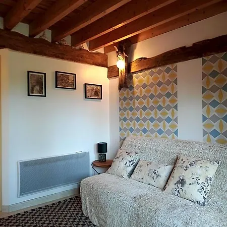 לינה וארוחת בוקר Duplex L'ecole Buissonniere 3*