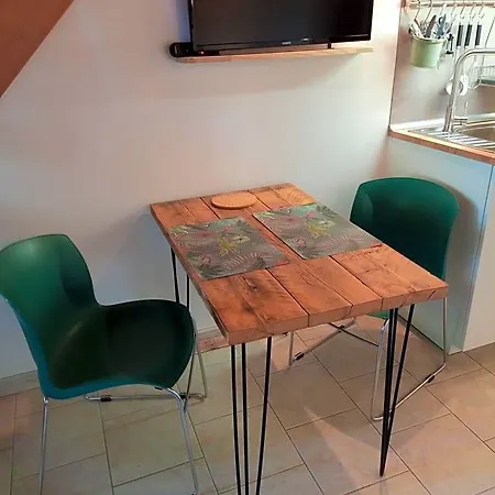 לינה וארוחת בוקר Duplex L'ecole Buissonniere 3*